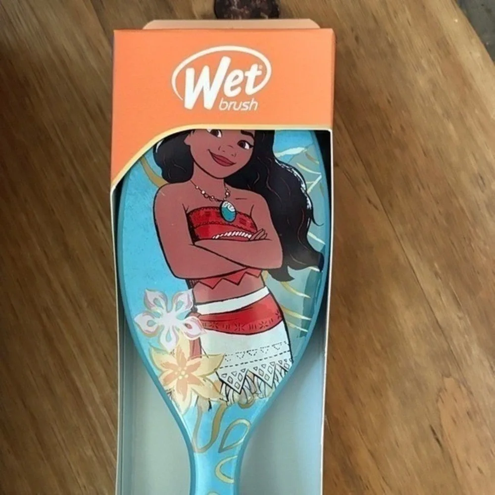 Disney Moana Blanket & Brush Gift Set: The Big One Oversized Throw Wet Brush NEW